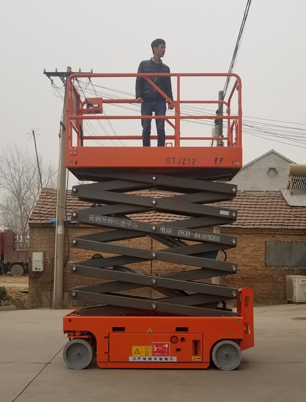 小型升降平臺廣泛應用于哪里呢？